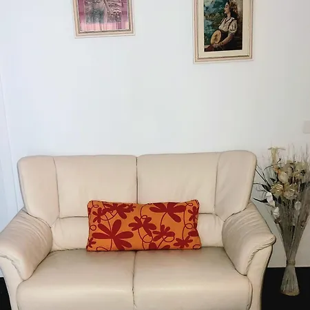 Casa Manny 1 *